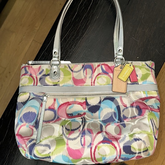 Coach Ikat Multi Signature Optic Shoulder Glam Tote - Picture 4 of 11